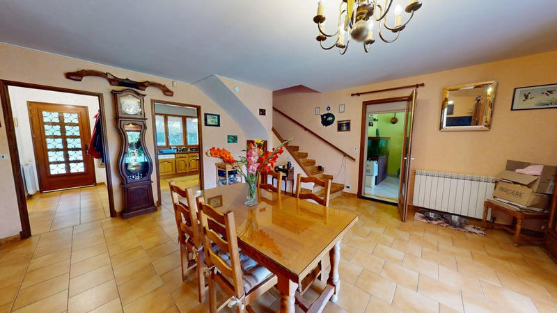 Maison - 172 m² - 7 pièces