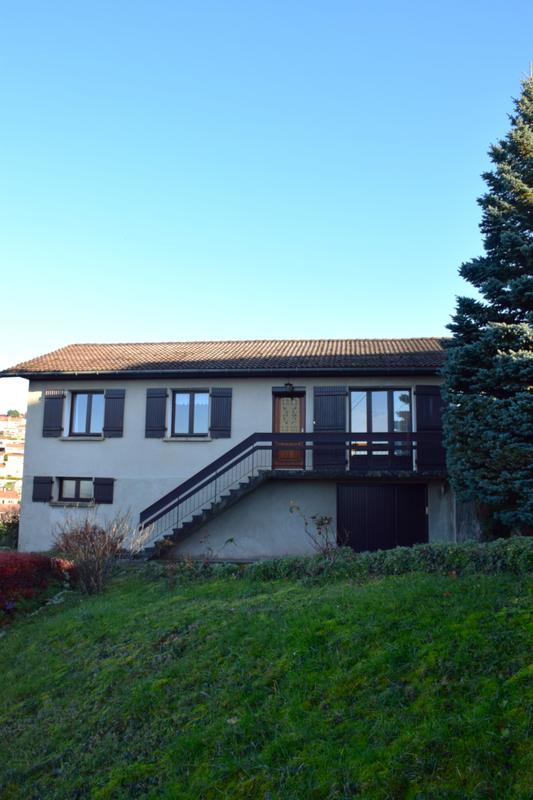 Maison traditionnelle - 79 m² - 4 pièces