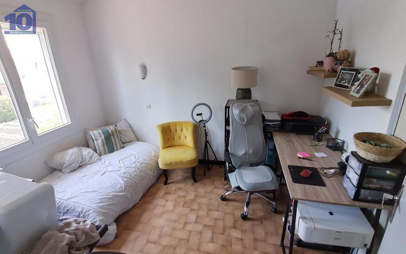 Maison - 93 m² - 5 pièces