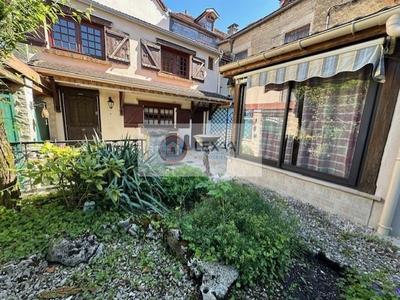 Maison de ville - 66 m² - 3 pièces