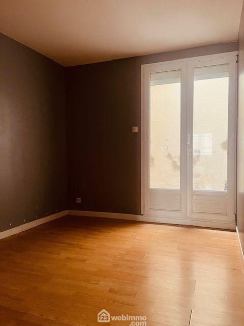 Maison de village - 96 m² - 5 pièces