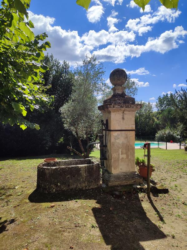 Maison ancienne - 378 m² - 11 pièces