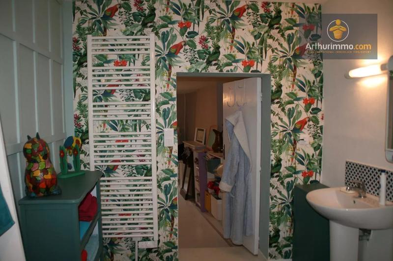 Maison - 134 m² - 8 pièces