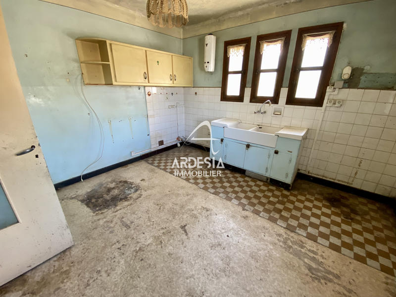 Maison - 137 m² - 7 pièces