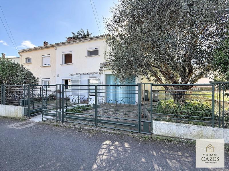 Maison - 90 m² - 5 pièces