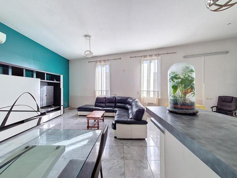 Appartement - 104 m² - 3 pièces