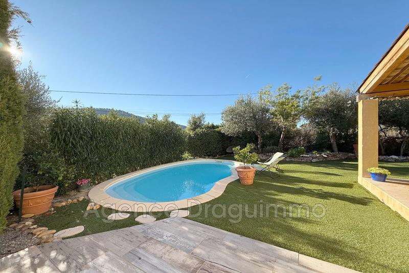 Villa - 141 m² - 5 pièces