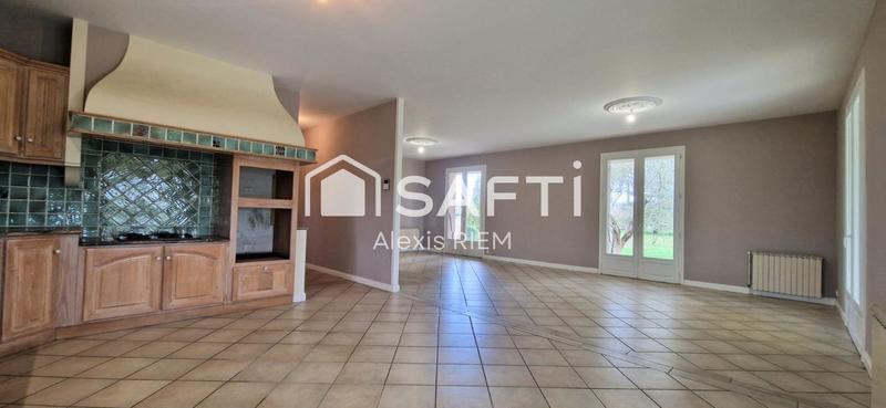 Maison - 210 m² - 6 pièces