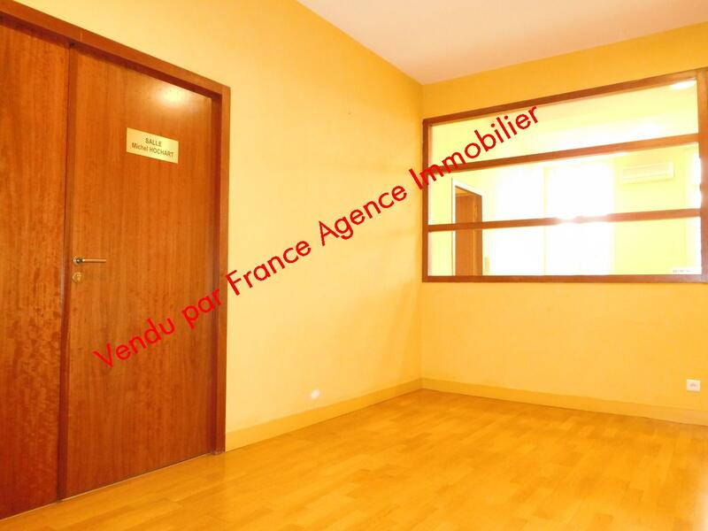 Appartement bourgeois - 132 m² - 4 pièces