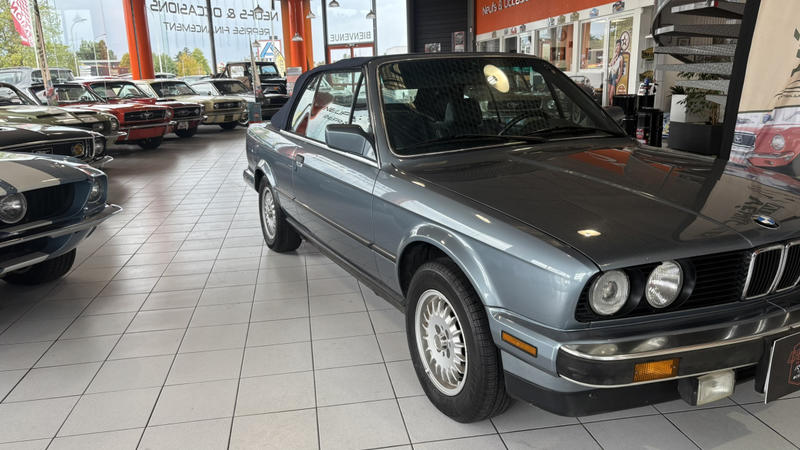 Bmw Série 3 325 I E30 Cabriolet Boite Meca 6 Cylindres