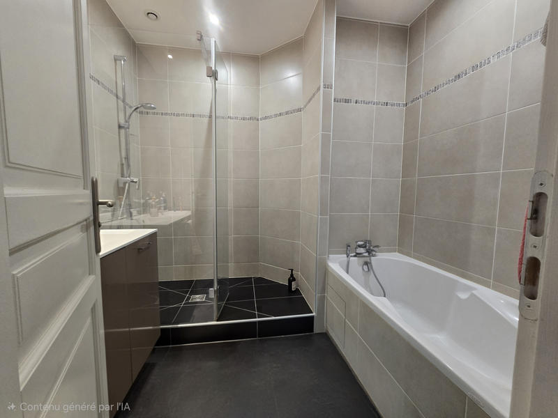 Appartement - 96 m² - 5 pièces