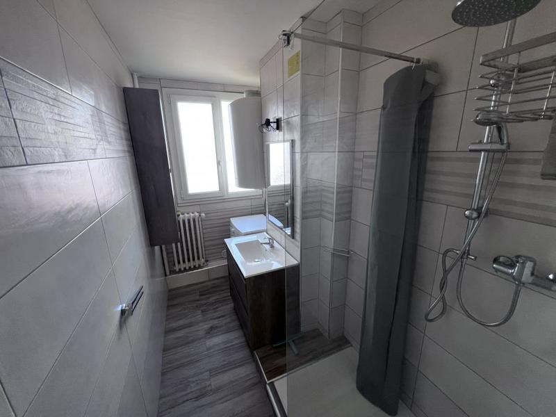 Appartement ancien - 63 m² - 4 pièces