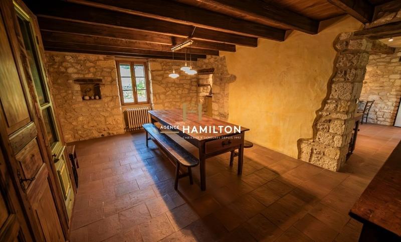 Longère - 217 m² - 8 pièces