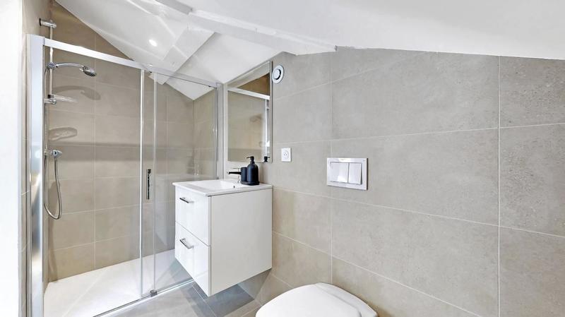 Chambre - 13 m² - 1 pièce