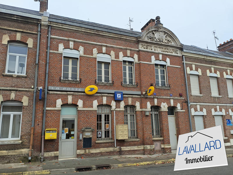 Maison - 214 m² - 7 pièces