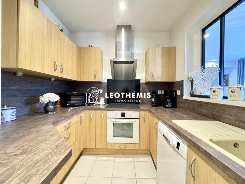 Appartement - 85 m² - 3 pièces