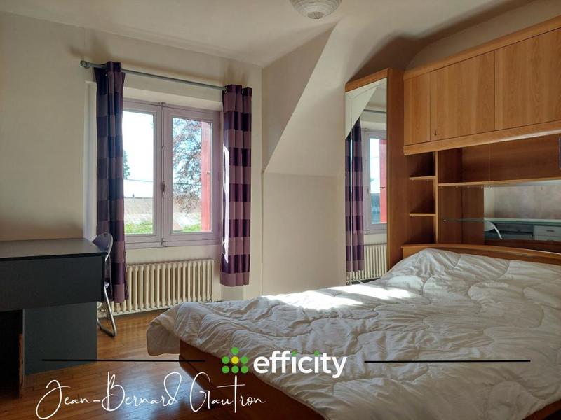 Maison - 162 m² - 5 pièces