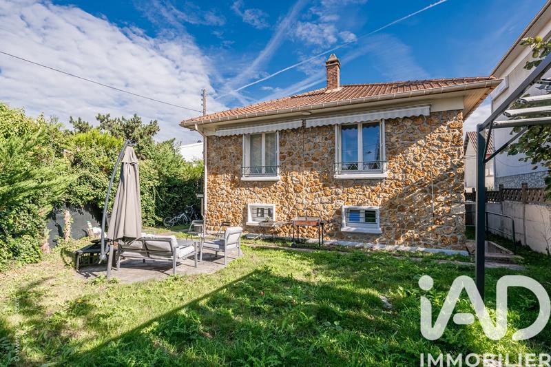 Maison - 140 m² - 5 pièces