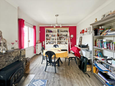 Maison - 140 m² - 5 pièces