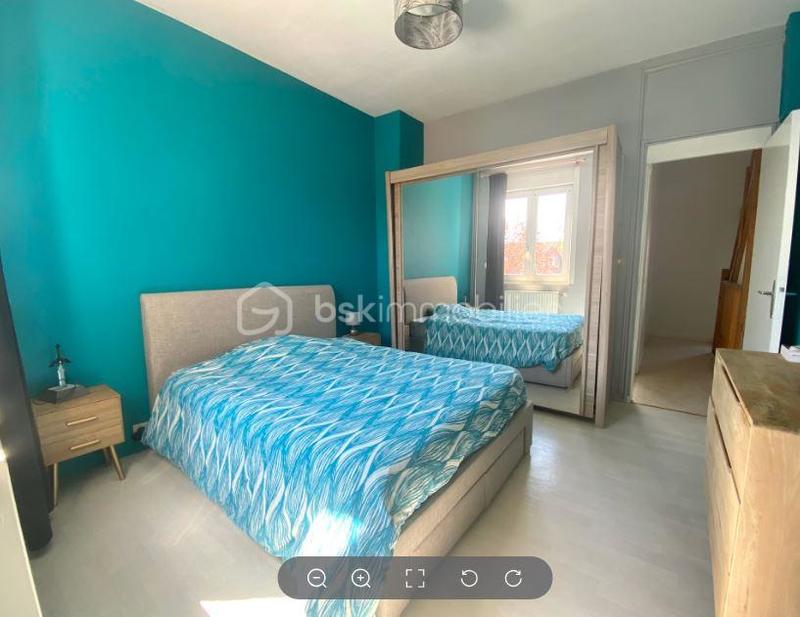 Maison - 83 m² - 6 pièces