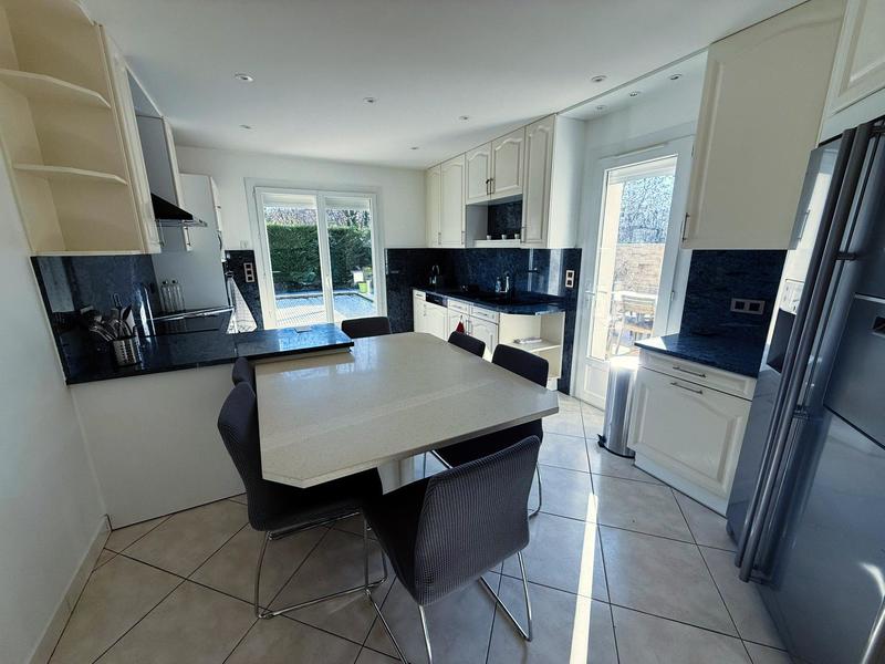 Appartement - 115 m² - 3 pièces