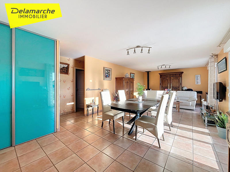 Maison - 91 m² - 6 pièces