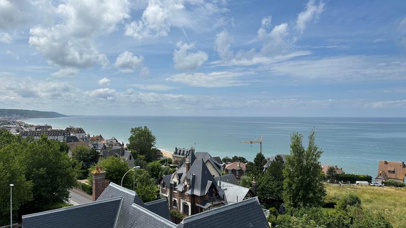 Villa - 392 m² - 14 pièces