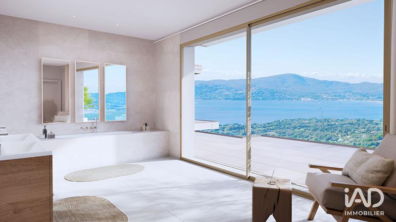 Maison - 599 m² - 7 pièces