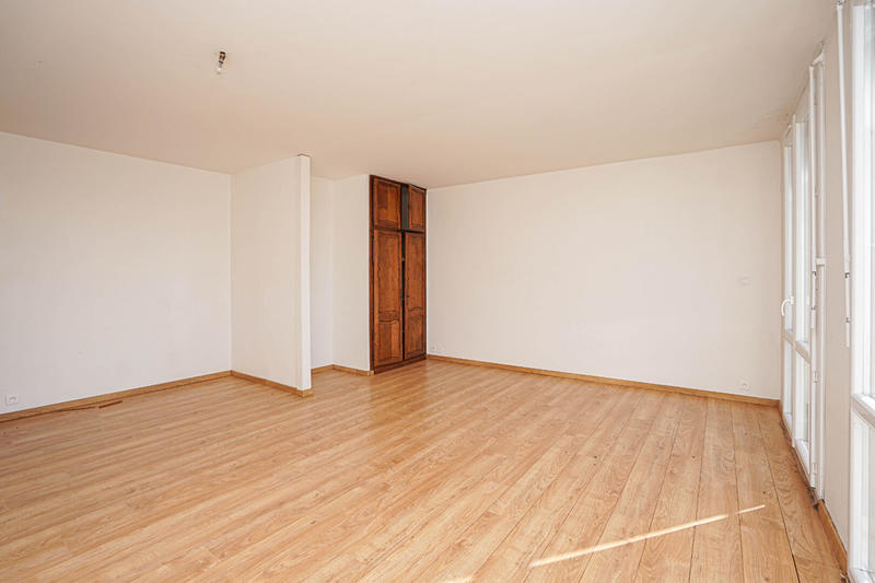 Appartement - 84 m² - 5 pièces