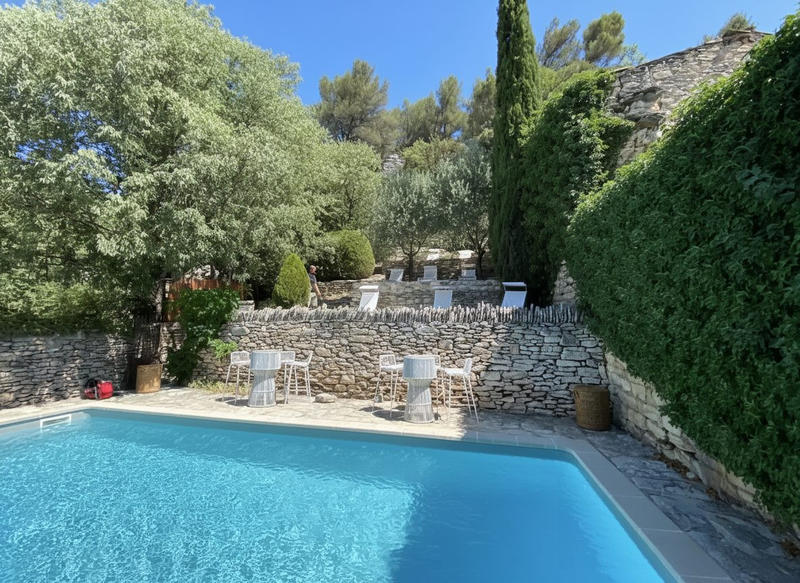 Maison - 450 m² - 12 pièces