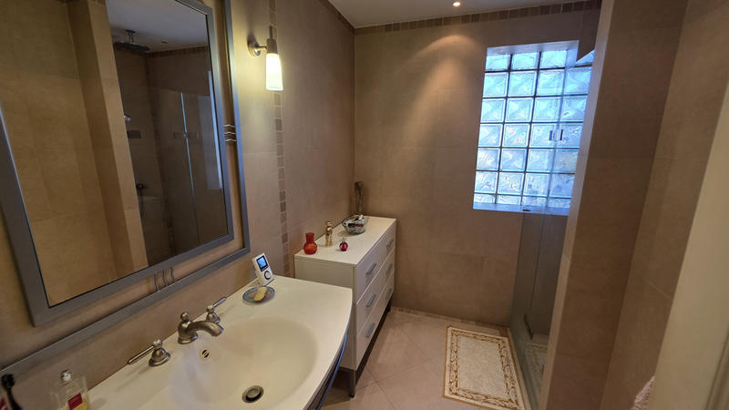 Maison - 140 m² - 7 pièces