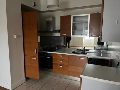 Appartement - 83 m² - 3 pièces