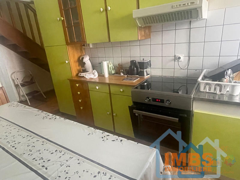 Maison - 99 m² - 5 pièces