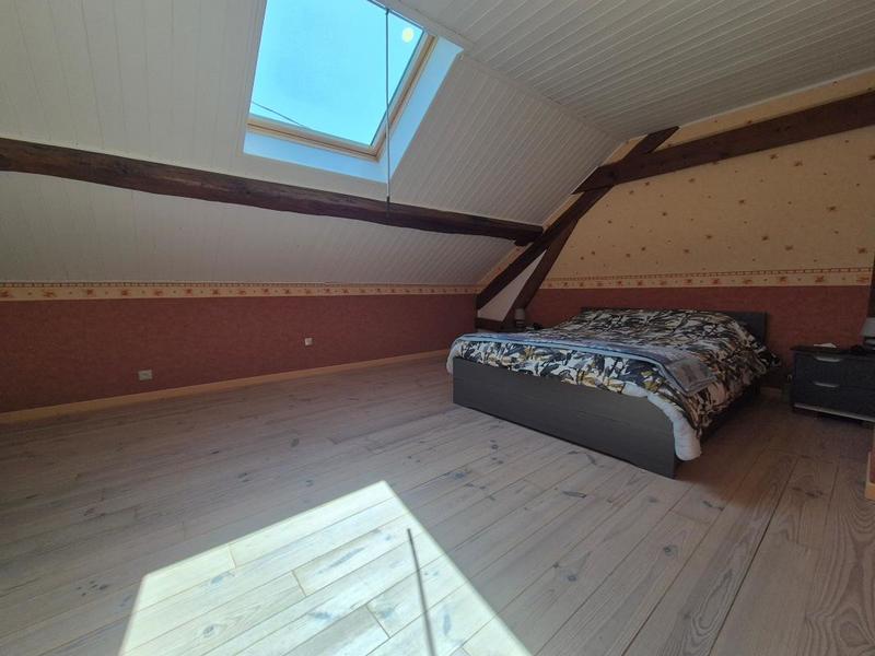 Maison - 192 m² - 7 pièces