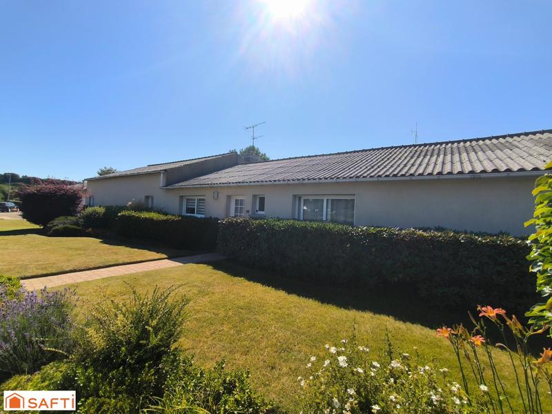 Maison - 123 m² - 8 pièces