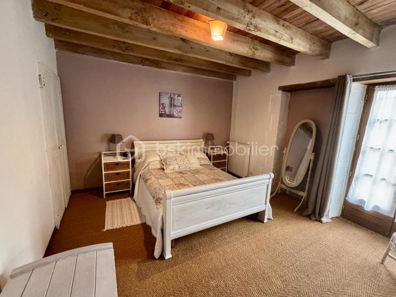 Maison - 400 m² - 11 pièces