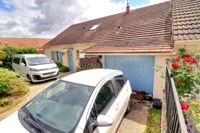 Maison - 116 m² - 6 pièces