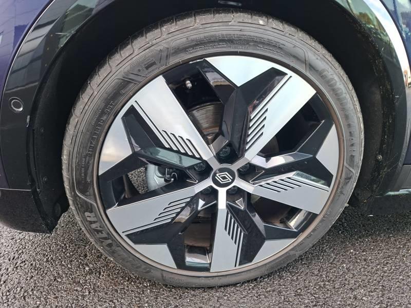 Renault Mégane E-Tech 220 ch autonomie confort Gsr2 Techno