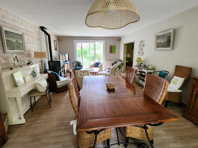 Pavillon - 163 m² - 5 pièces