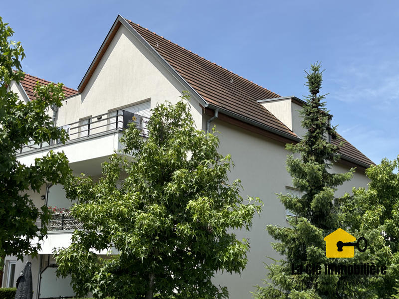 Appartement - 93 m² - 5 pièces