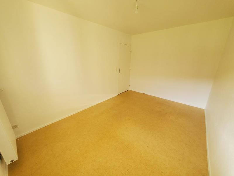 Appartement ancien - 86 m² - 4 pièces