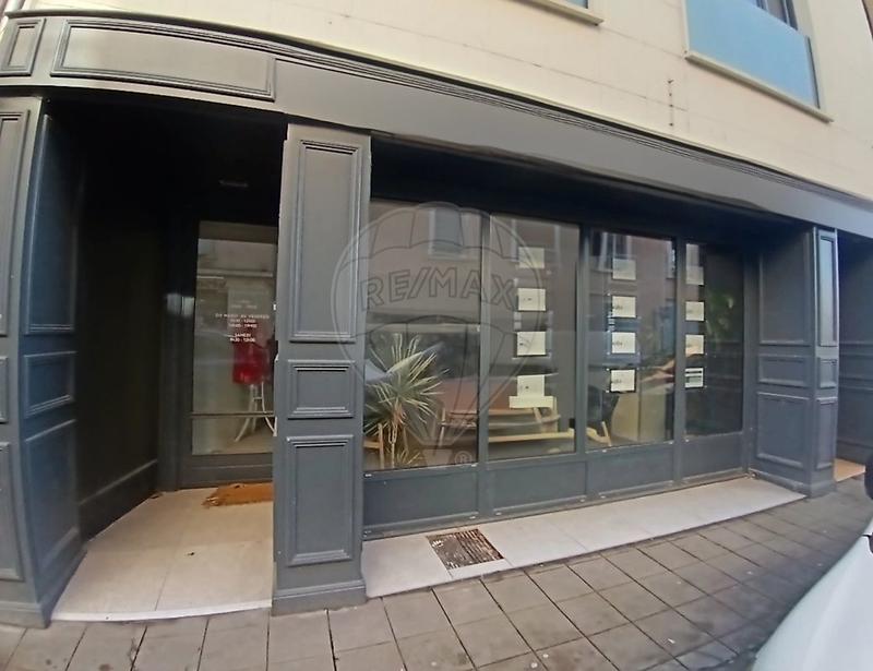 Local commercial - 56 m² - 4 pièces