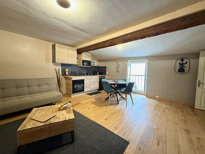 Maison - 121 m² - 6 pièces