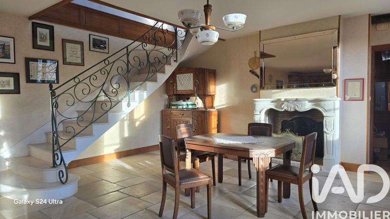 Maison de ville - 221 m² - 8 pièces