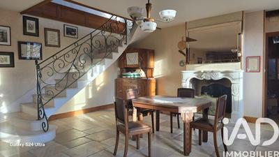 Maison de ville - 221 m² - 8 pièces