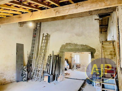 Maison - 105 m² - 3 pièces