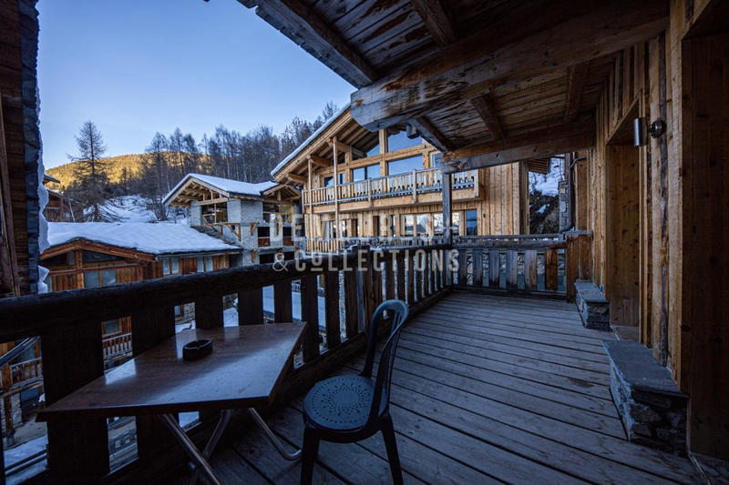 Appartement - 137 m² - 5 pièces