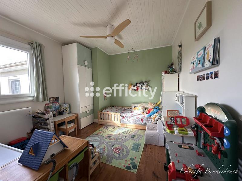 Appartement ancien - 65 m² - 3 pièces