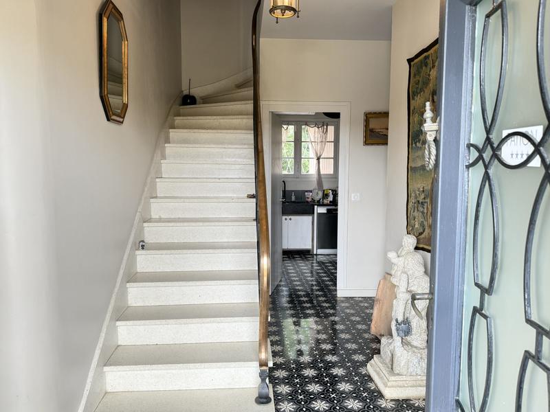 Villa - 144 m² - 5 pièces