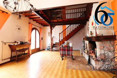 Maison - 130 m² - 7 pièces